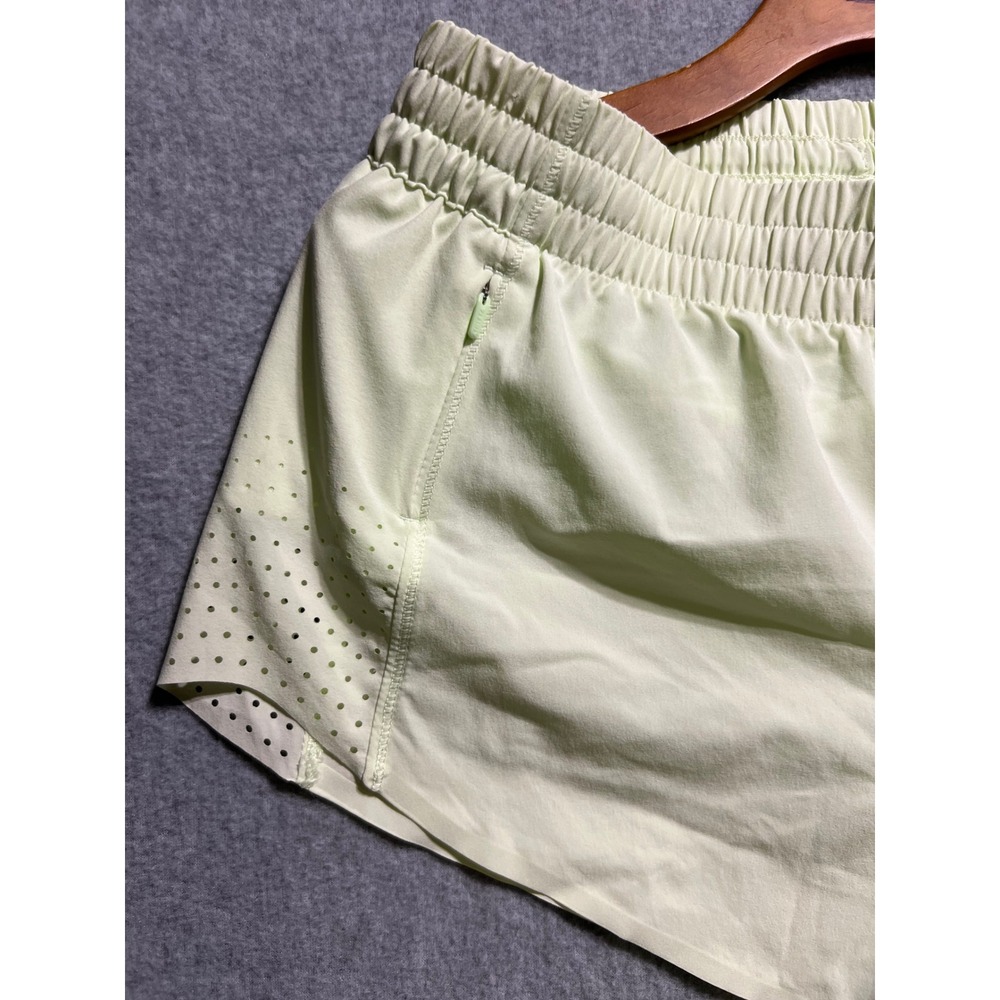 Athleta Hustle 3" Short Womens Small Pale Lime Green Running Athletic Shorts NWT - Picture 4 of 7